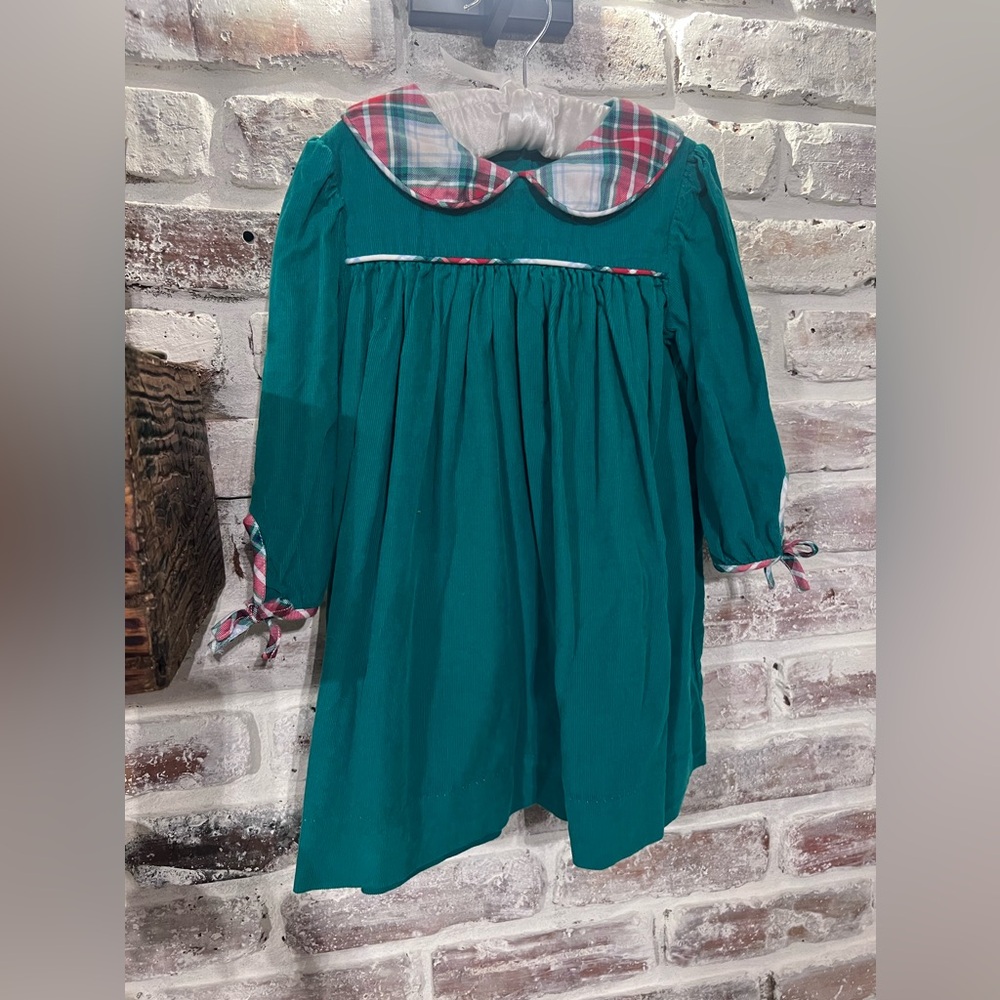Stitchyfish 3T holiday corduroy dress with plain Peter Pan collar